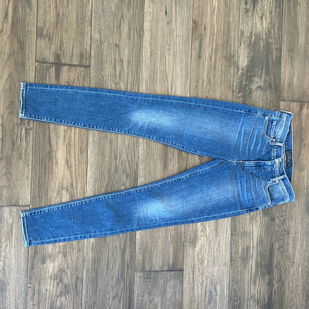 Lucky brand skinny jeans